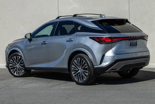 Used 2024 Lexus RX 350 w/ Convenience Package image 3