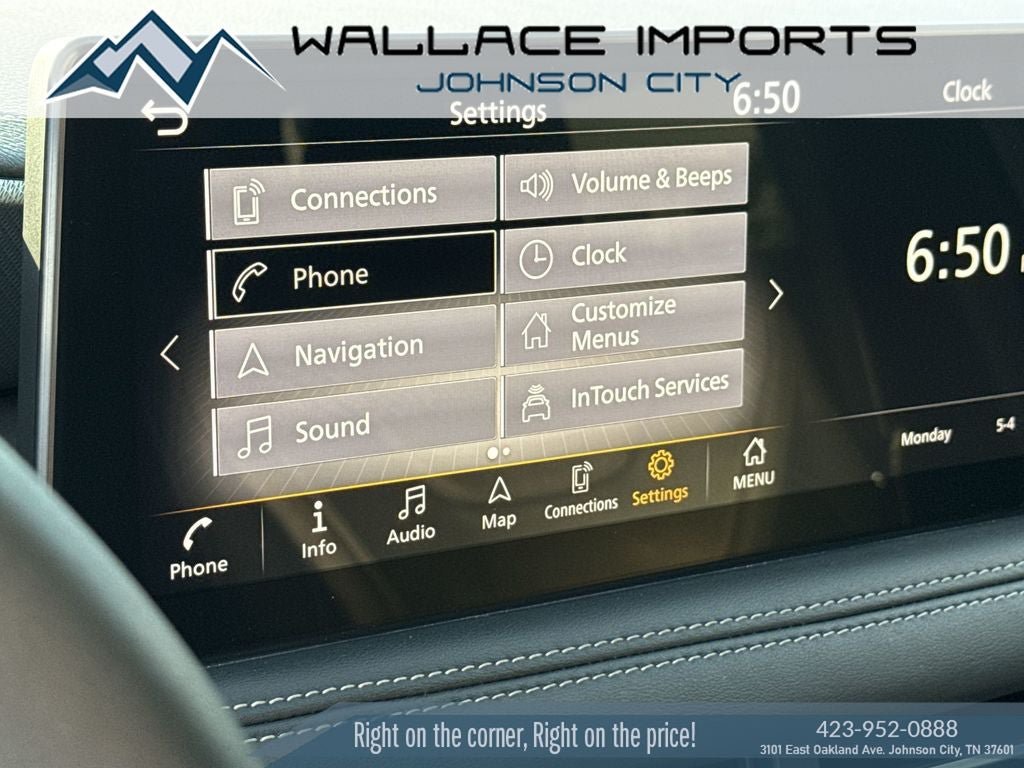 Used 2023 INFINITI QX60 Luxe w/ Cargo Package FWD image 28