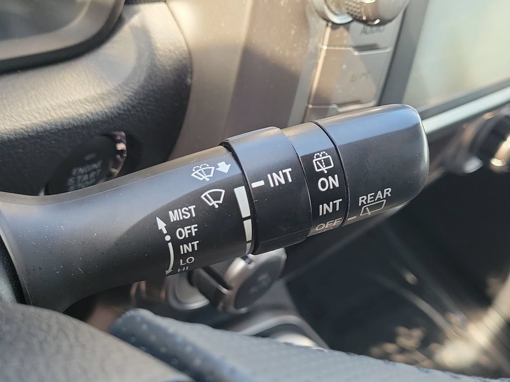 Used 2019 Toyota 4Runner Limited AWD/4WD image 12