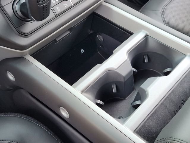 New 2026 Land Rover Defender 130 V8 AWD/4WD image 15