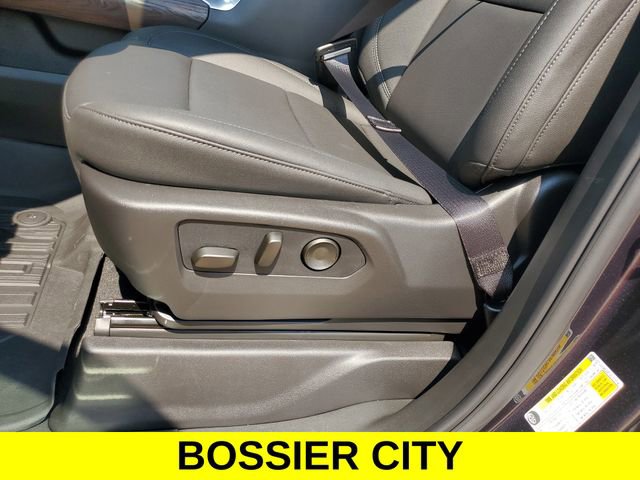 New 2026 GMC Sierra 1500 SLT image 12