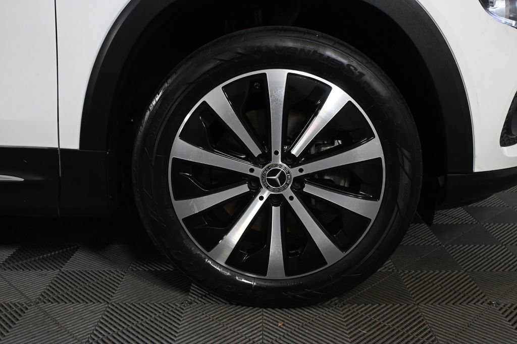 Used 2022 Mercedes-Benz GLB 250 image 33