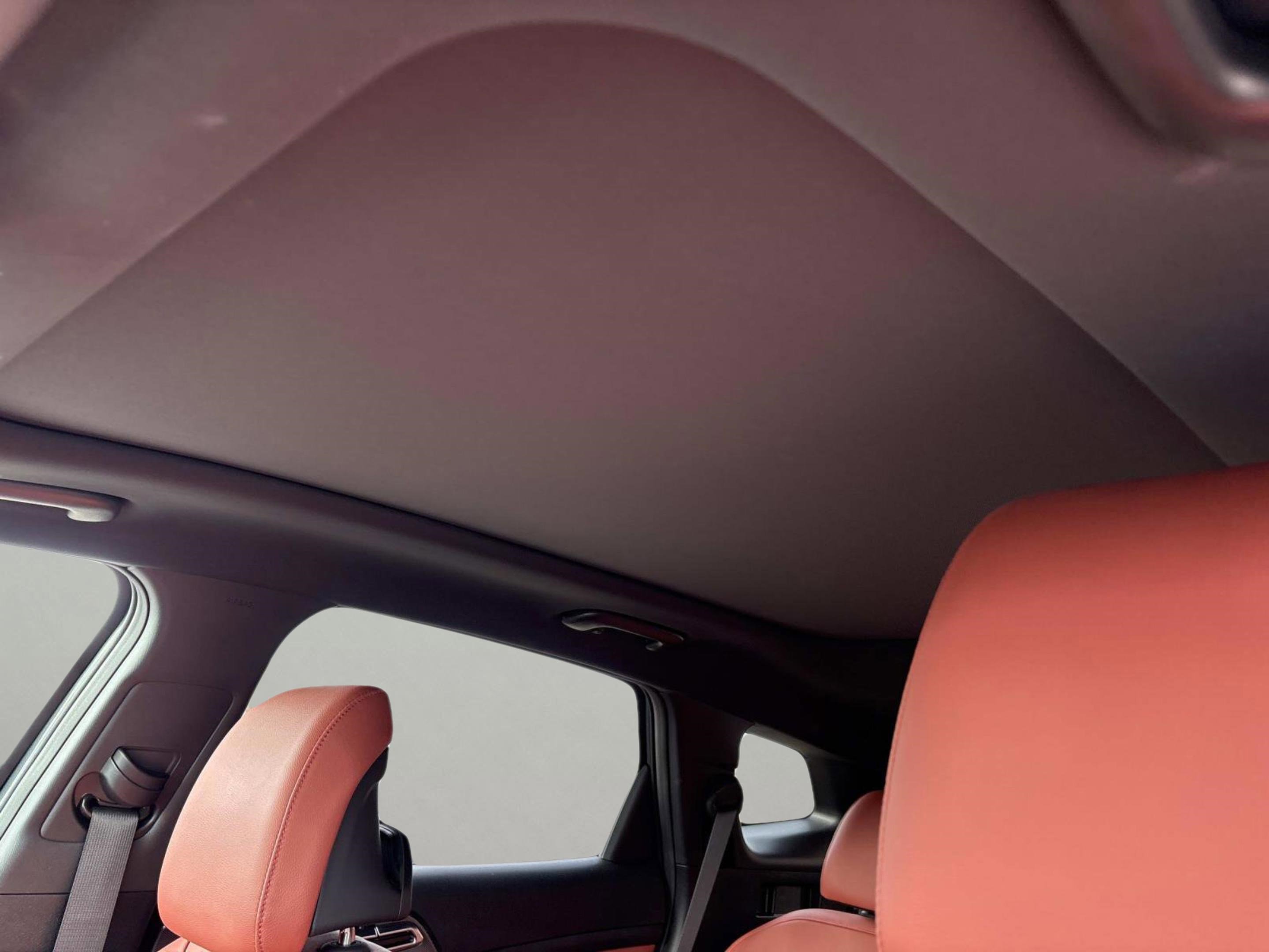 Used 2023 Kia Sportage SX image 26