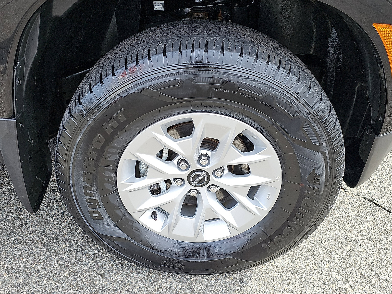 Certified 2024 Nissan Frontier SV image 8