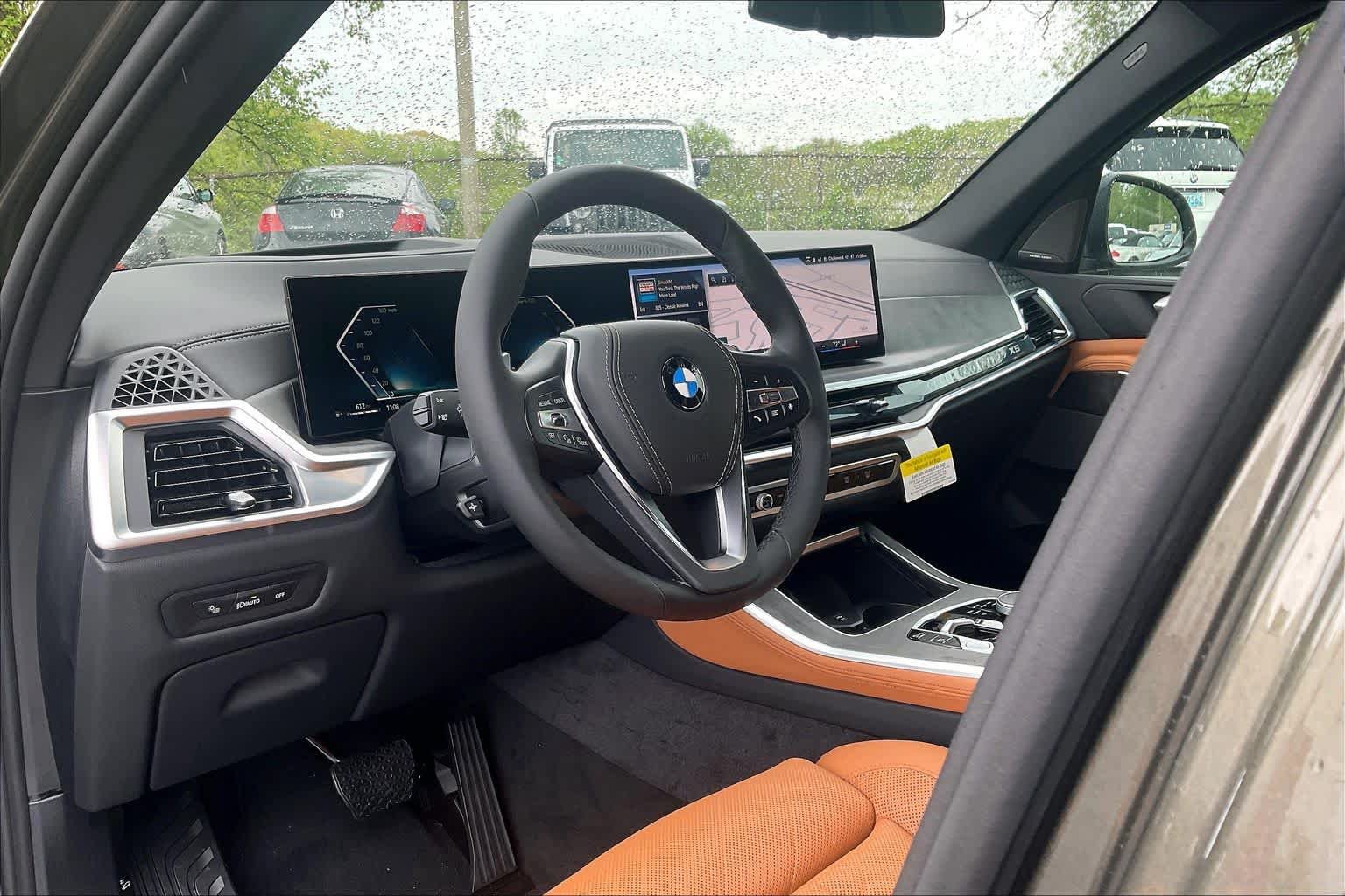 Used 2026 BMW X5 xDrive40i w/ Off-Road Package AWD/4WD image 9