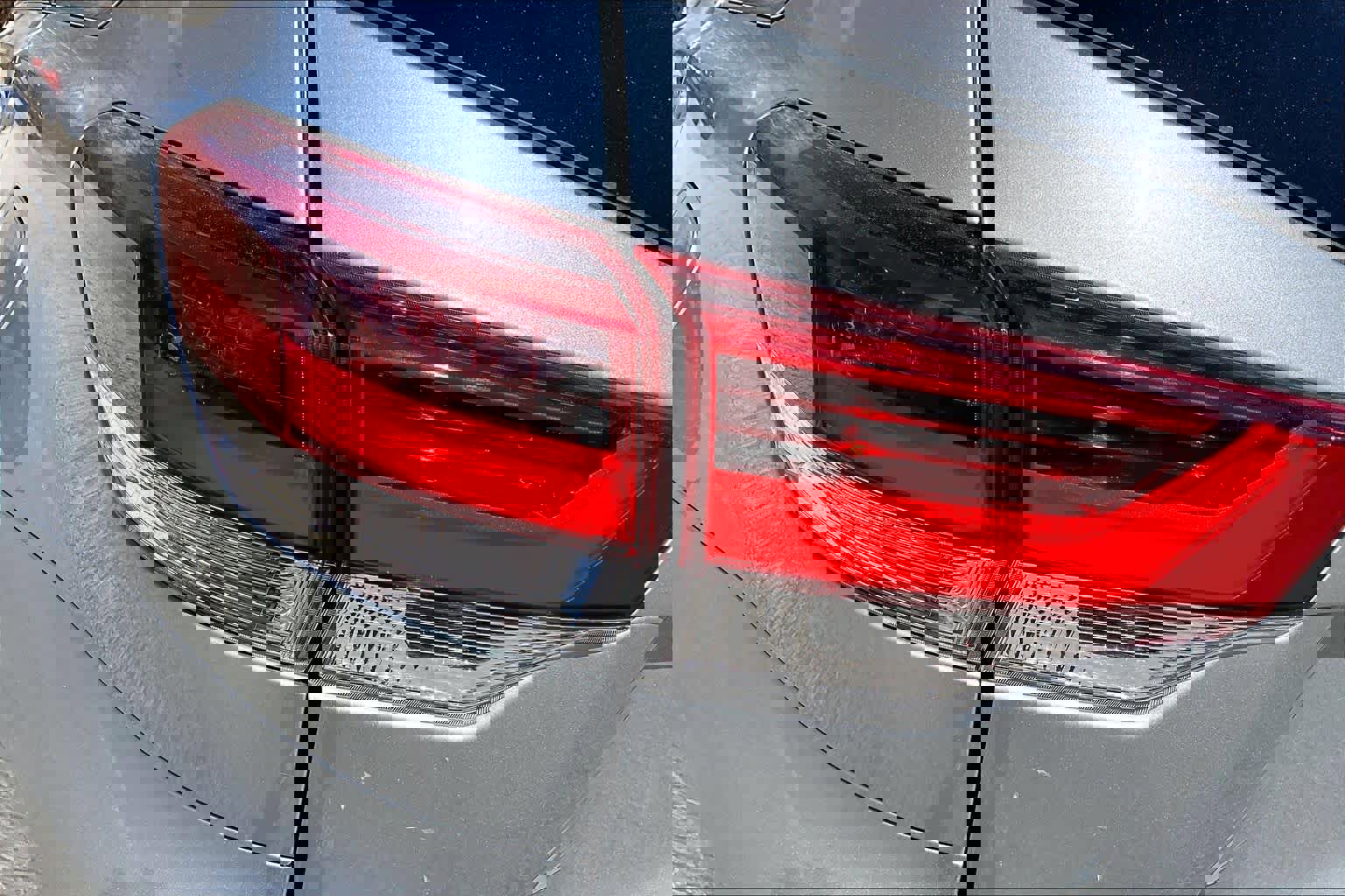 Used 2018 Toyota Highlander Limited Platinum image 28