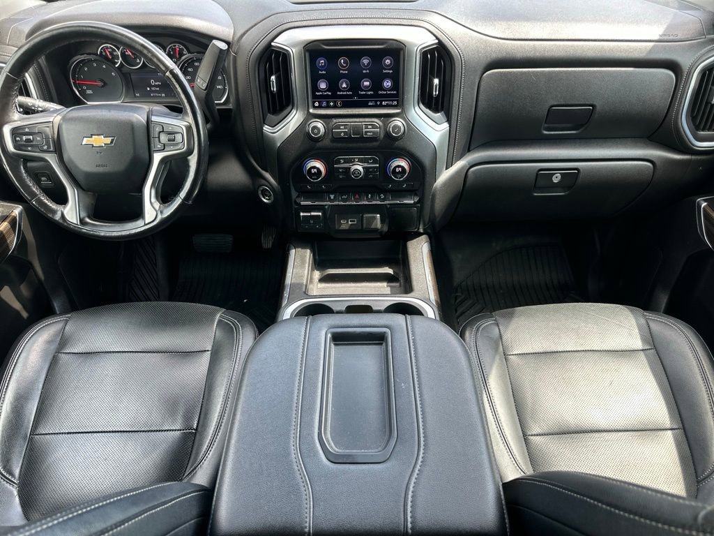 Used 2021 Chevrolet Silverado 2500 LT w/ Convenience Package image 3