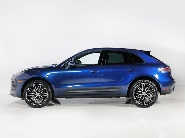 Certified 2026 Porsche Macan AWD/4WD image 2