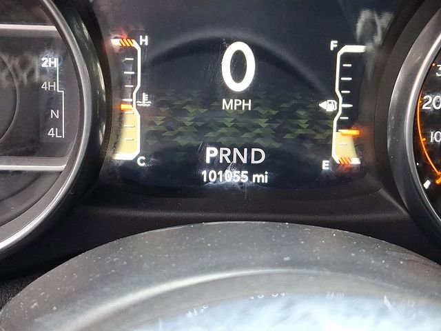 Used 2020 Jeep Wrangler Unlimited Sahara image 21