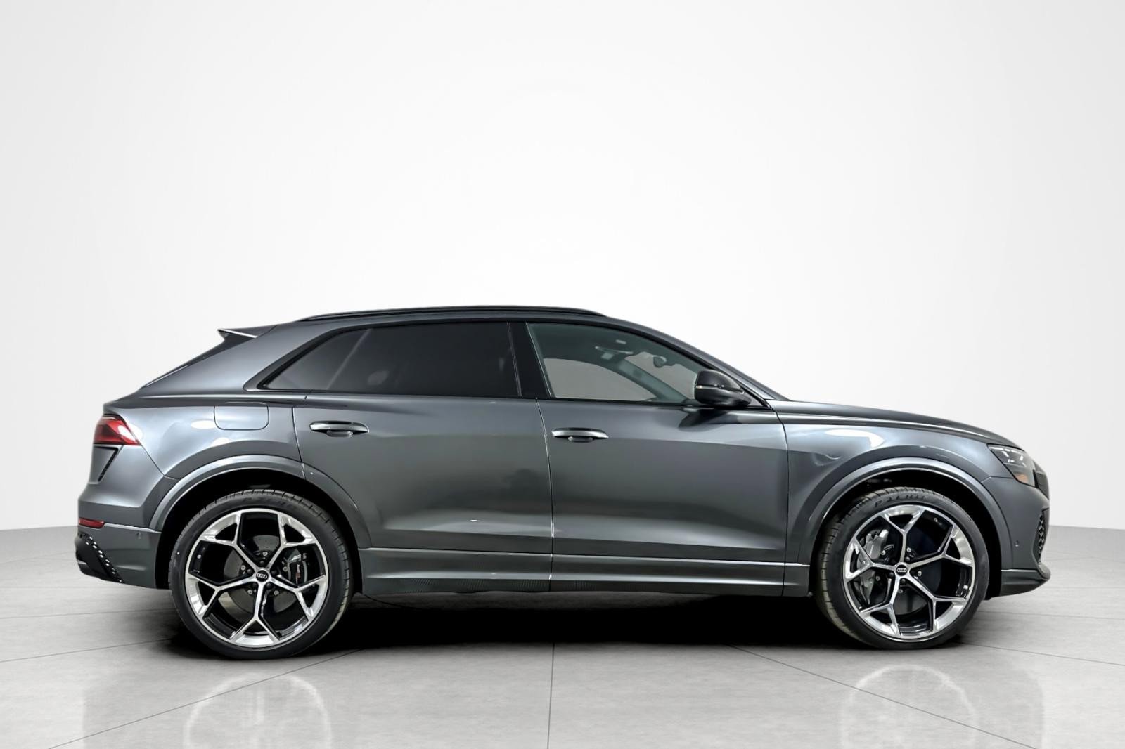 New 2026 Audi RS Q8 performance image 7