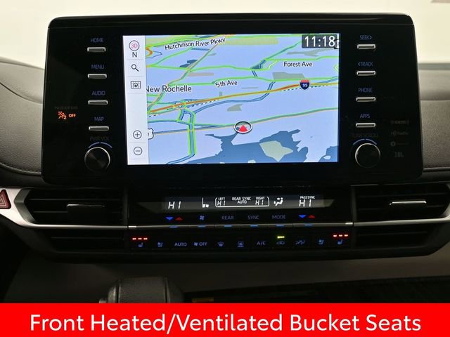 Used 2023 Toyota Sienna Limited image 14