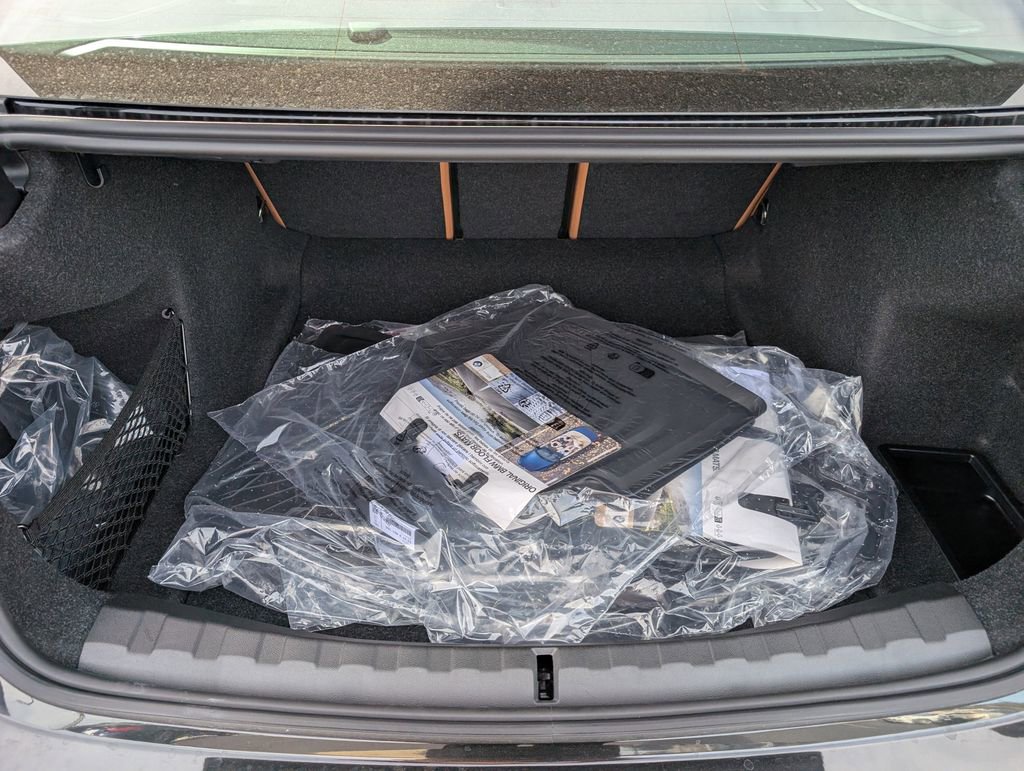 New 2026 BMW 330i xDrive Sedan w/ Premium Package image 18