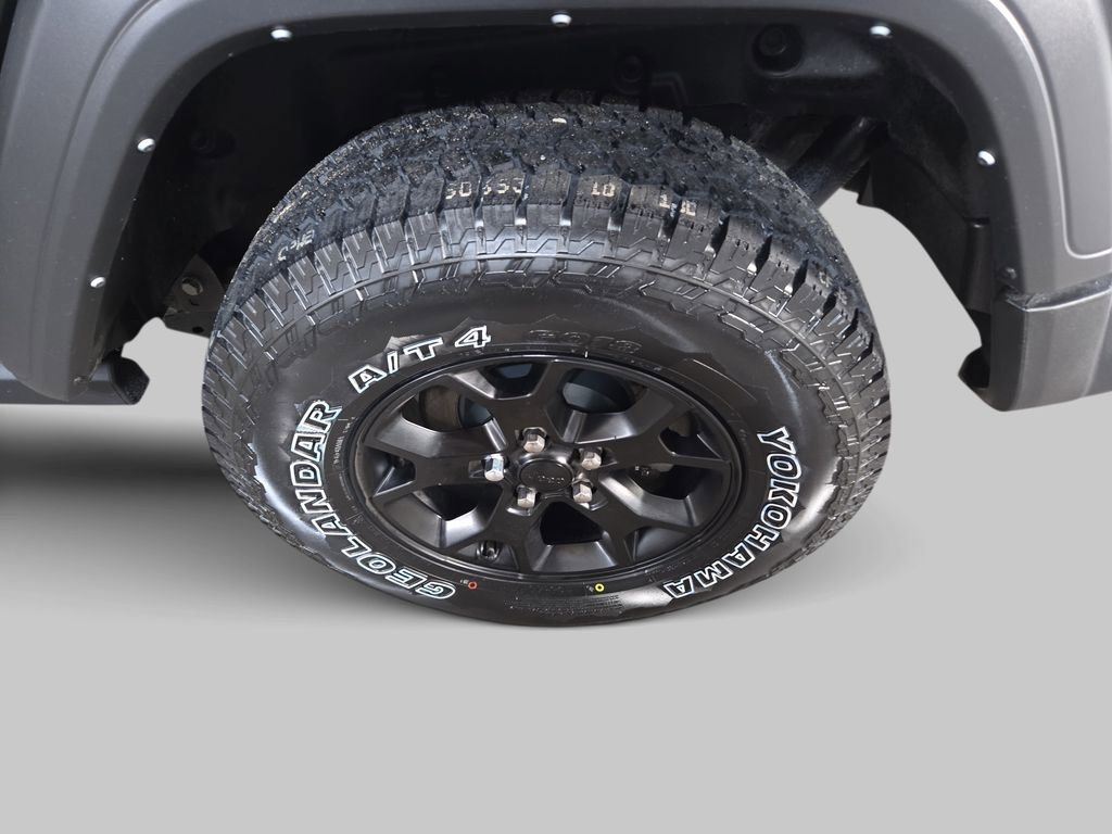 Used 2022 Jeep Wrangler Unlimited Willys image 32