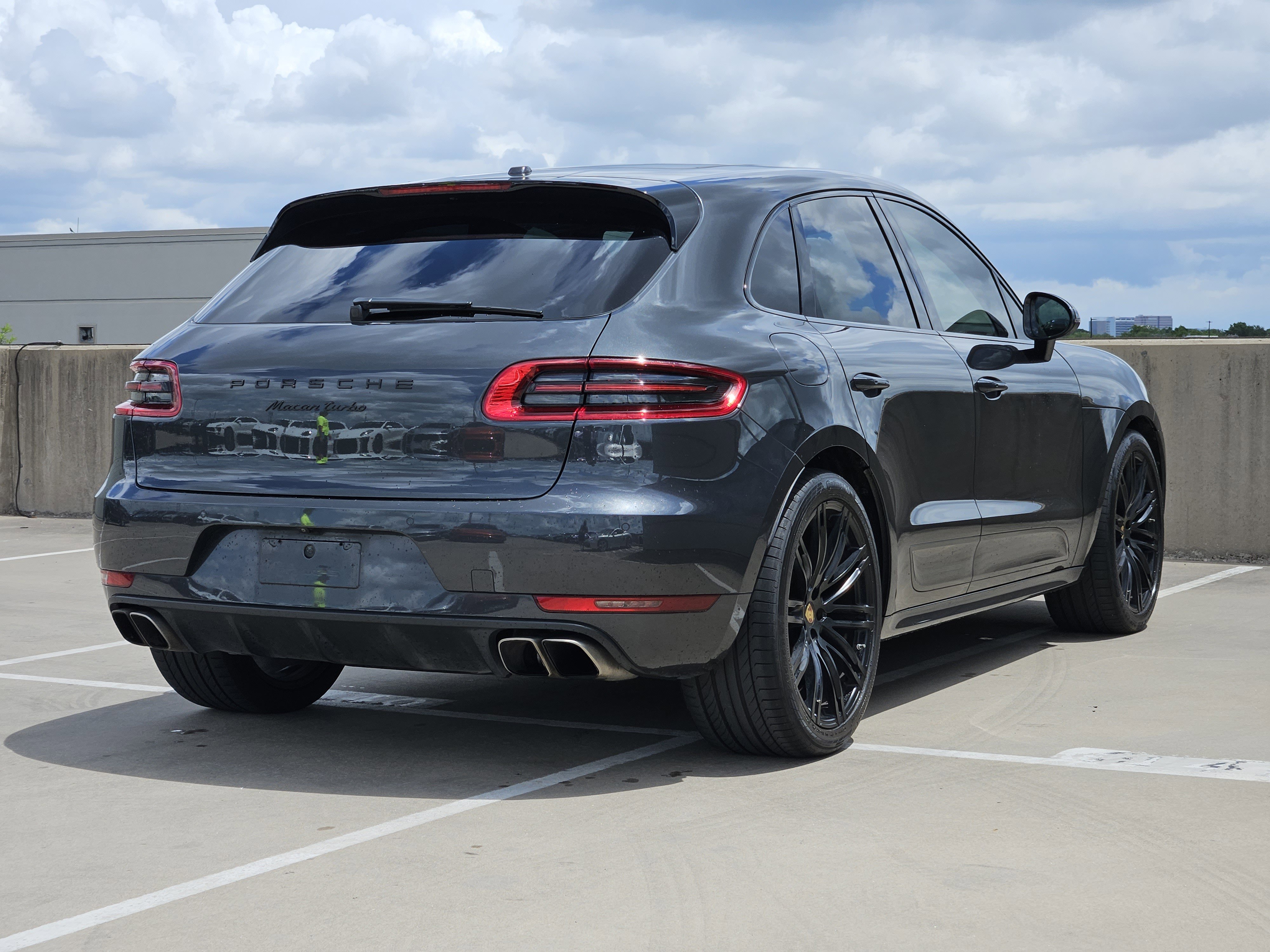 Used 2017 Porsche Macan Turbo AWD/4WD image 8
