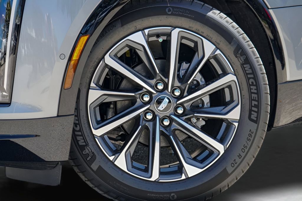 New 2026 Cadillac Lyriq Sport w/ LPO, Floor Liner Package image 2