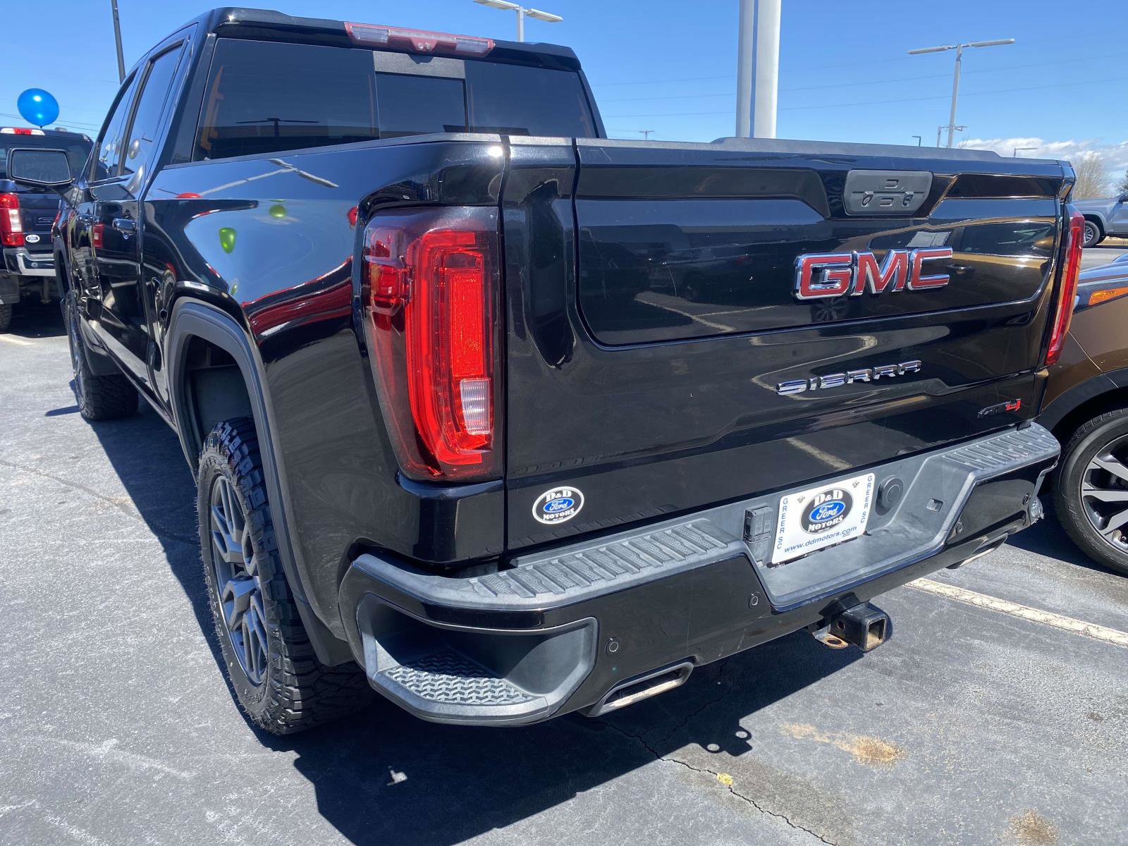 Used 2020 GMC Sierra 1500 AT4 w/ AT4 Premium Package image 5
