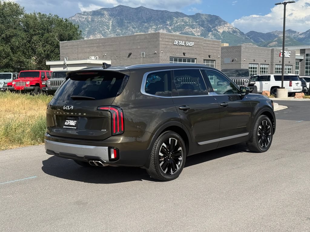 Used 2023 Kia Telluride SX AWD/4WD image 9