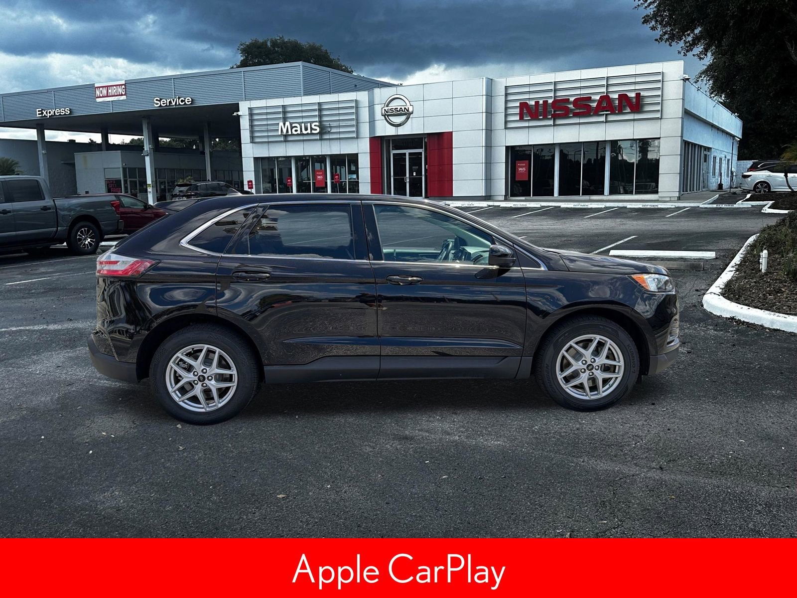 Used 2024 Ford Edge SEL AWD/4WD image 3