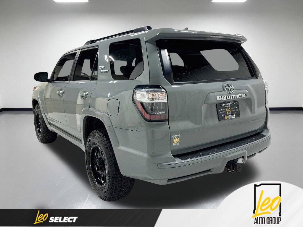 Used 2022 Toyota 4Runner TRD Sport w/ Technology Package AWD/4WD image 10