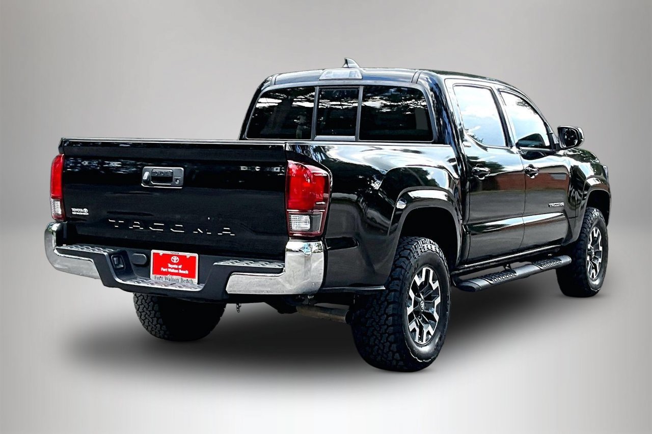 Used 2023 Toyota Tacoma SR5 RWD image 5