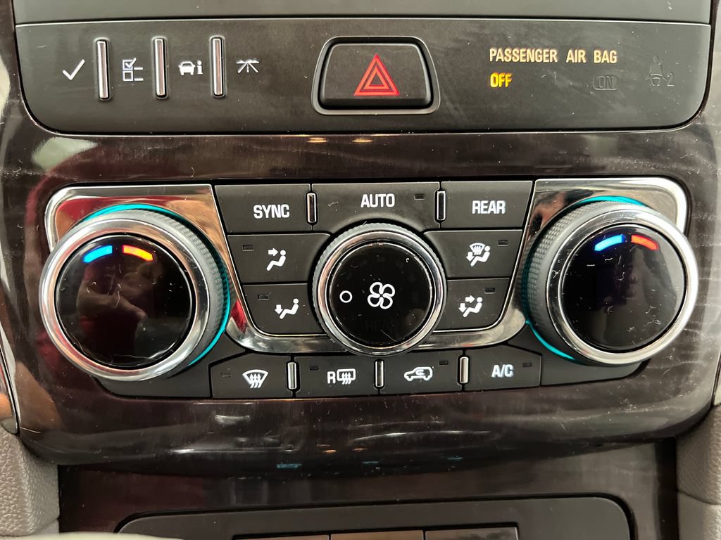 Used 2017 Buick Enclave Convenience FWD image 48