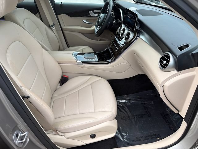 Used 2022 Mercedes-Benz GLC 300 image 15