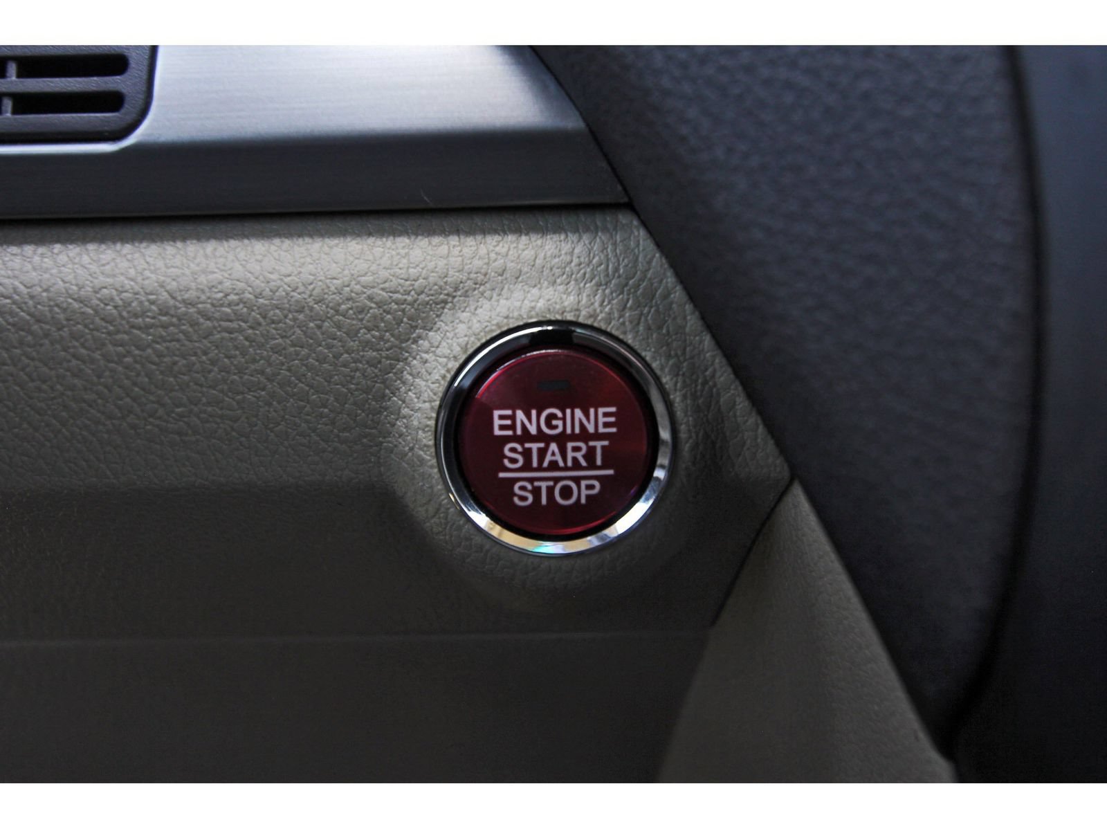 Used 2016 Acura RDX FWD w/ Technology Package image 29