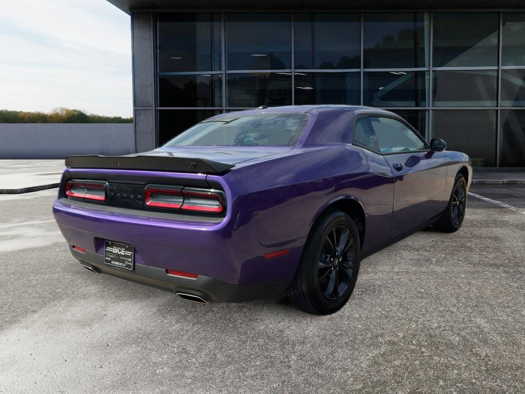 Used 2023 Dodge Challenger SXT w/ Blacktop Package image 7