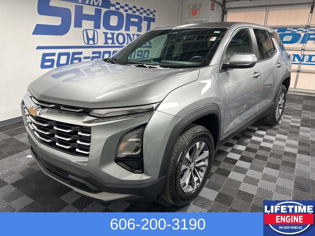 Used 2026 Chevrolet Equinox LT FWD image 1