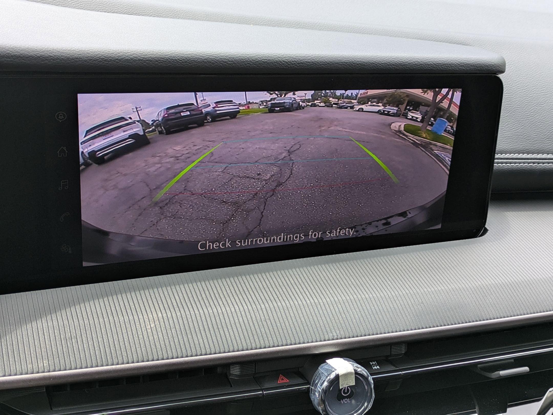 New 2025 Nissan Murano SV image 14