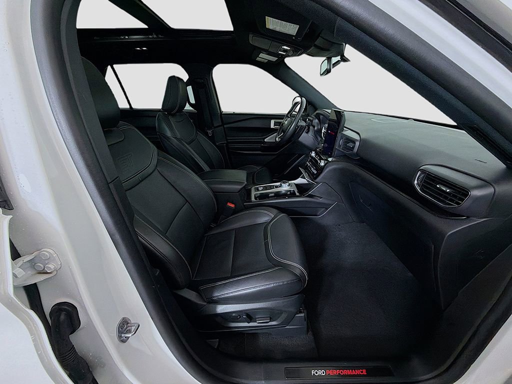 Used 2023 Ford Explorer ST w/ Equipment Group 401A image 25