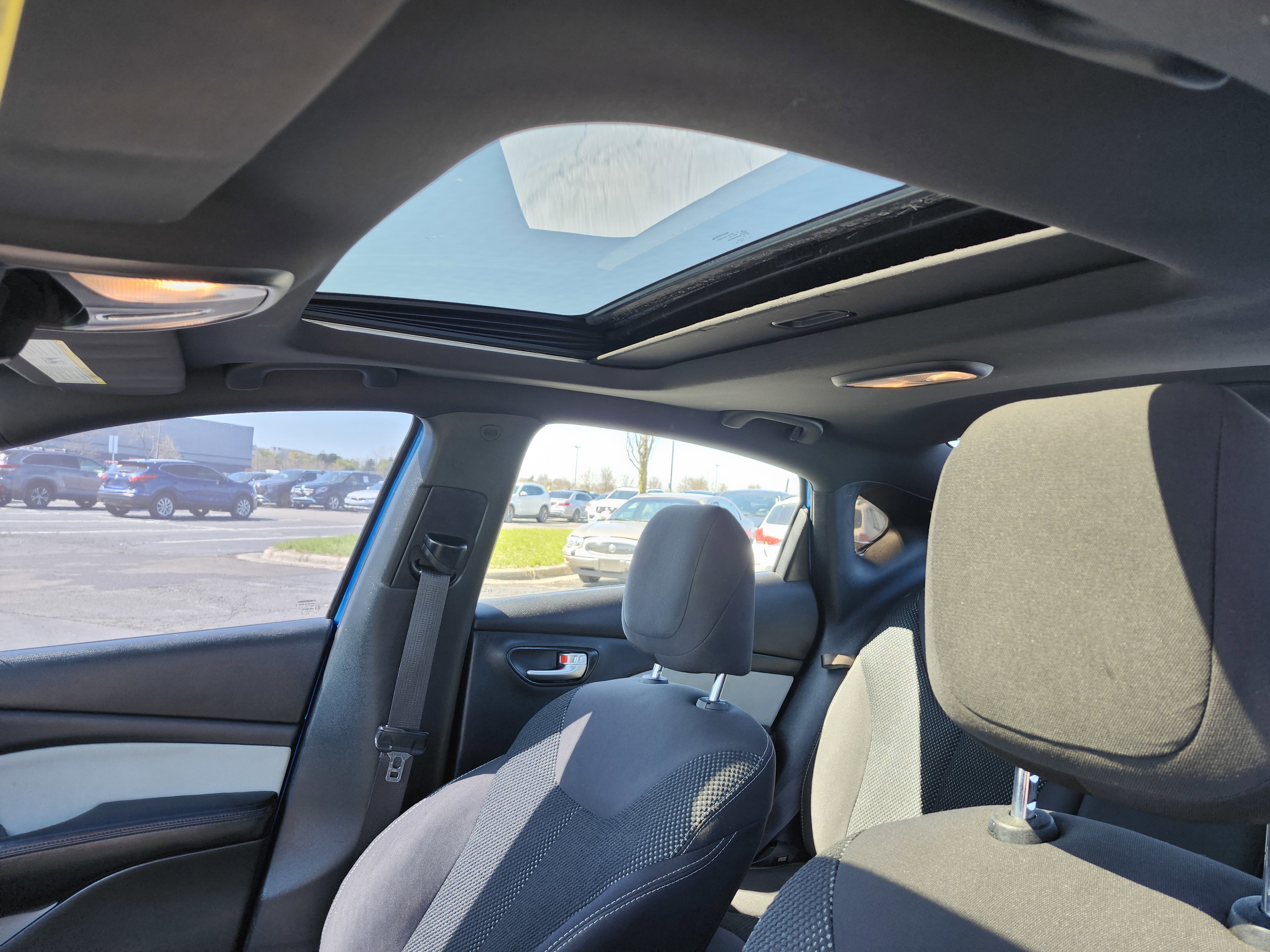 Used 2015 Dodge Dart SXT w/ Sun/Sound Group image 2