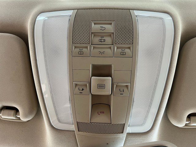 Used 2013 Mercedes-Benz C 300 4MATIC Sedan image 27