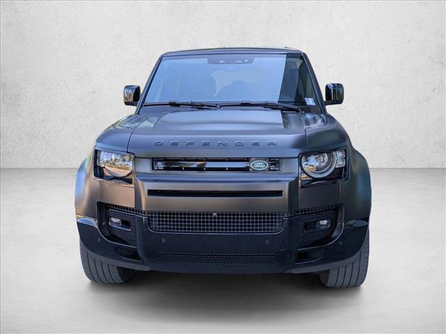 Used 2024 Land Rover Defender 110 X-Dynamic SE video 2