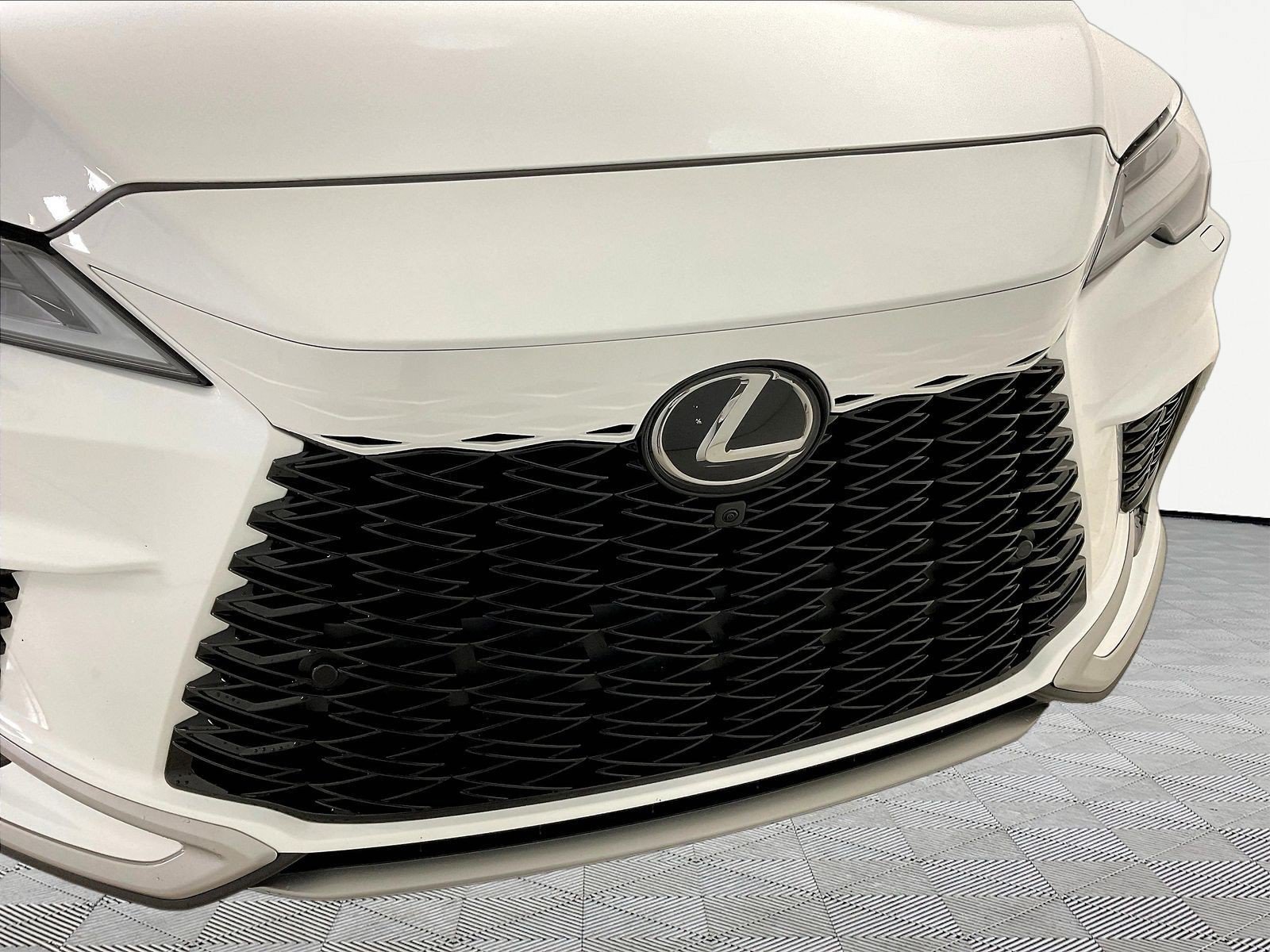Used 2024 Lexus RX 350 F Sport w/ Convenience Package AWD/4WD image 33