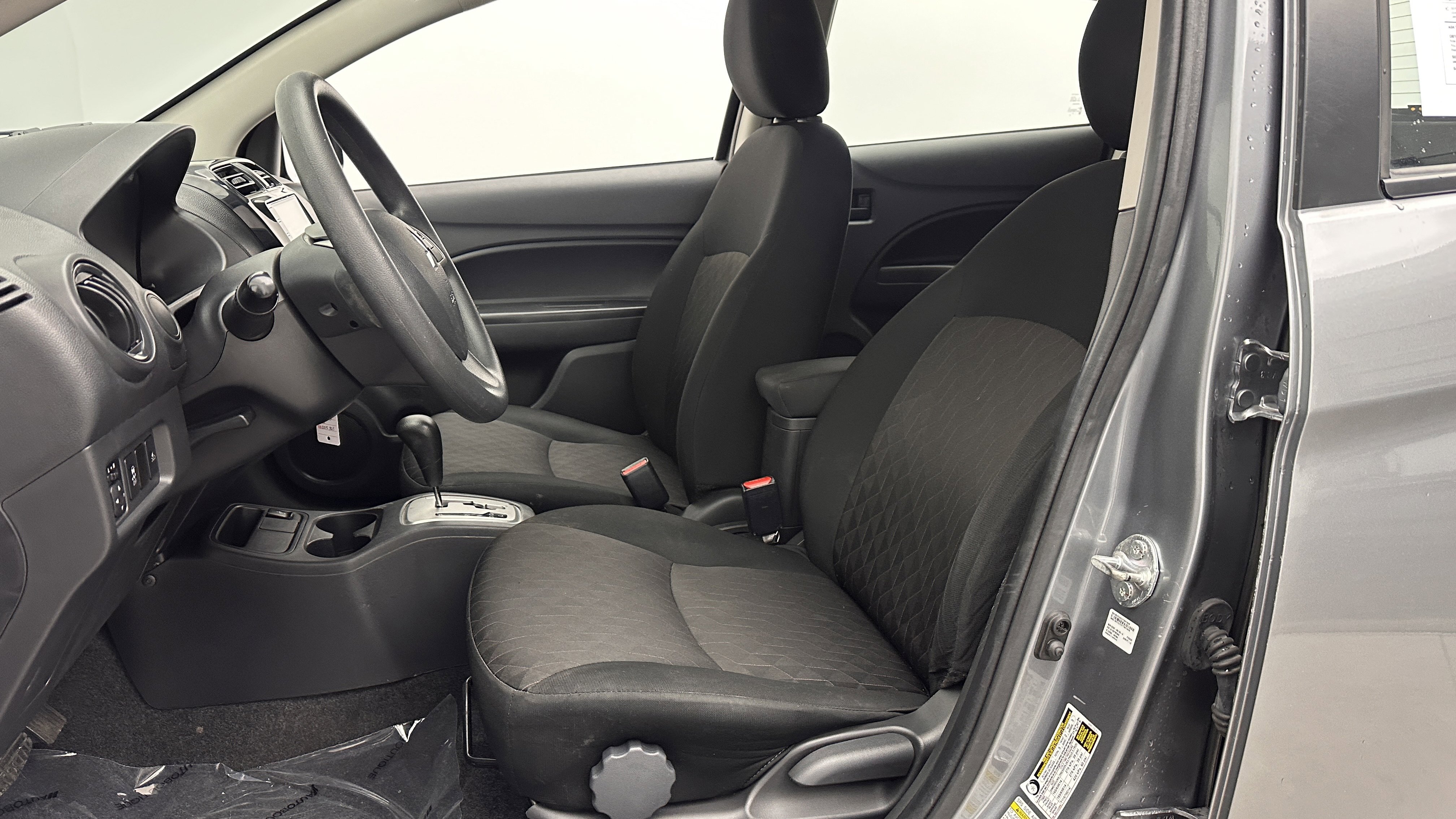 Used 2023 Mitsubishi Mirage ES image 12