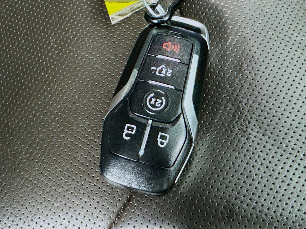 Used 2017 Ford F150 King Ranch image 35