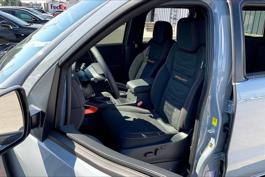 New 2026 Nissan Frontier PRO-4X w/ Pro-4x Convenience Package image 14