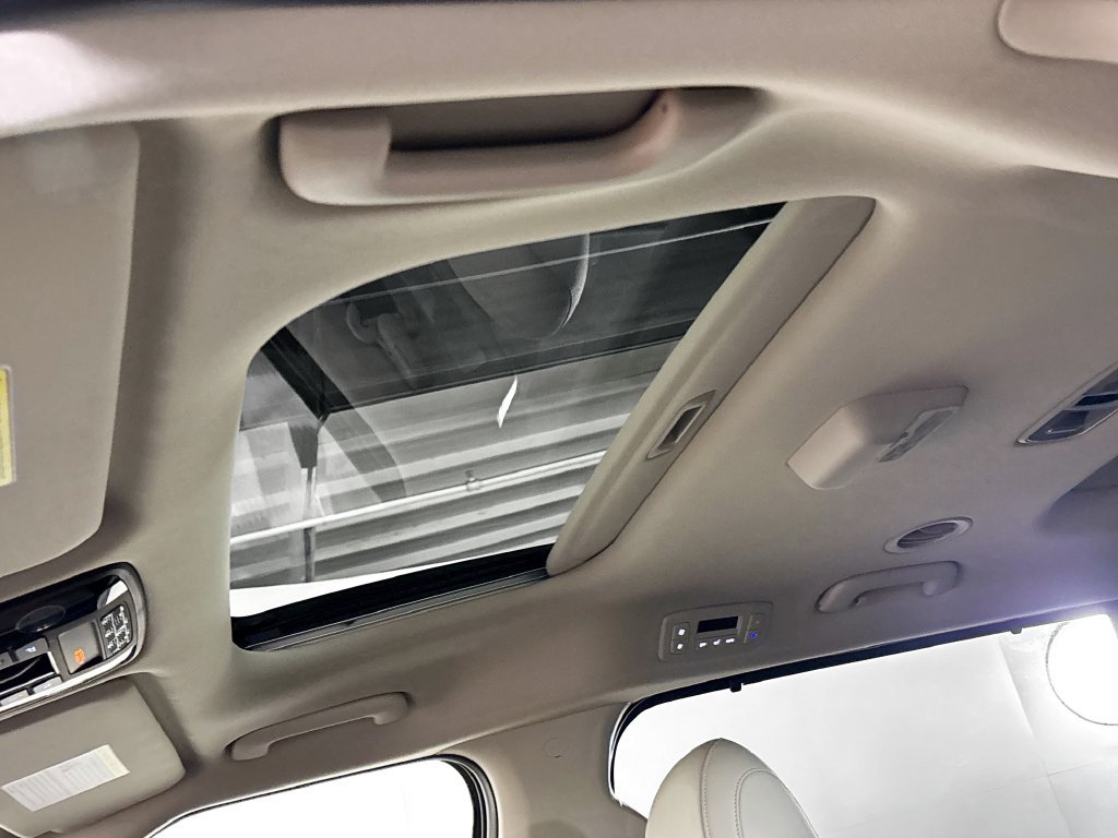 New 2026 Kia Carnival SX Prestige FWD image 19