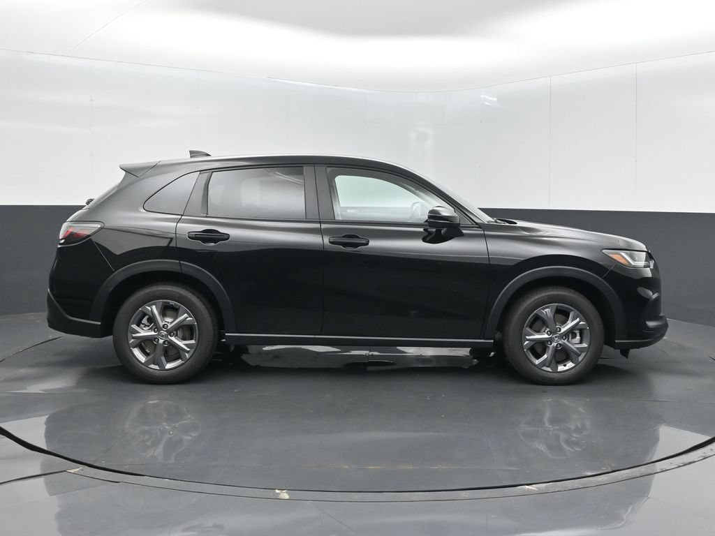 New 2027 Honda HR-V LX image 5