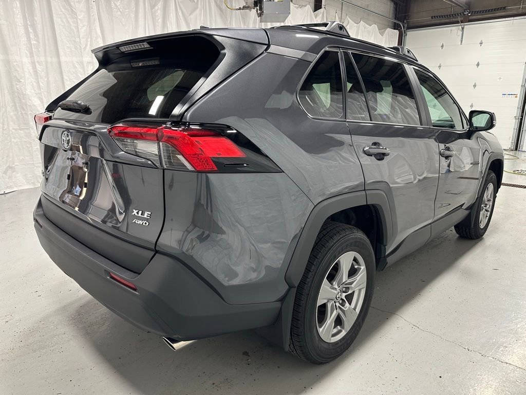 Used 2025 Toyota RAV4 XLE image 7