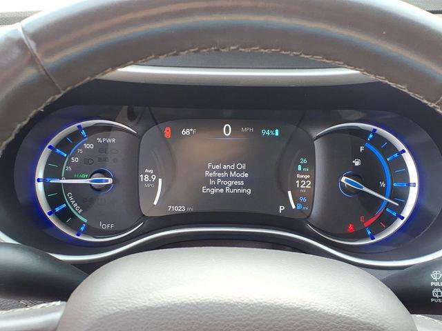 Used 2021 Chrysler Pacifica Touring-L image 13