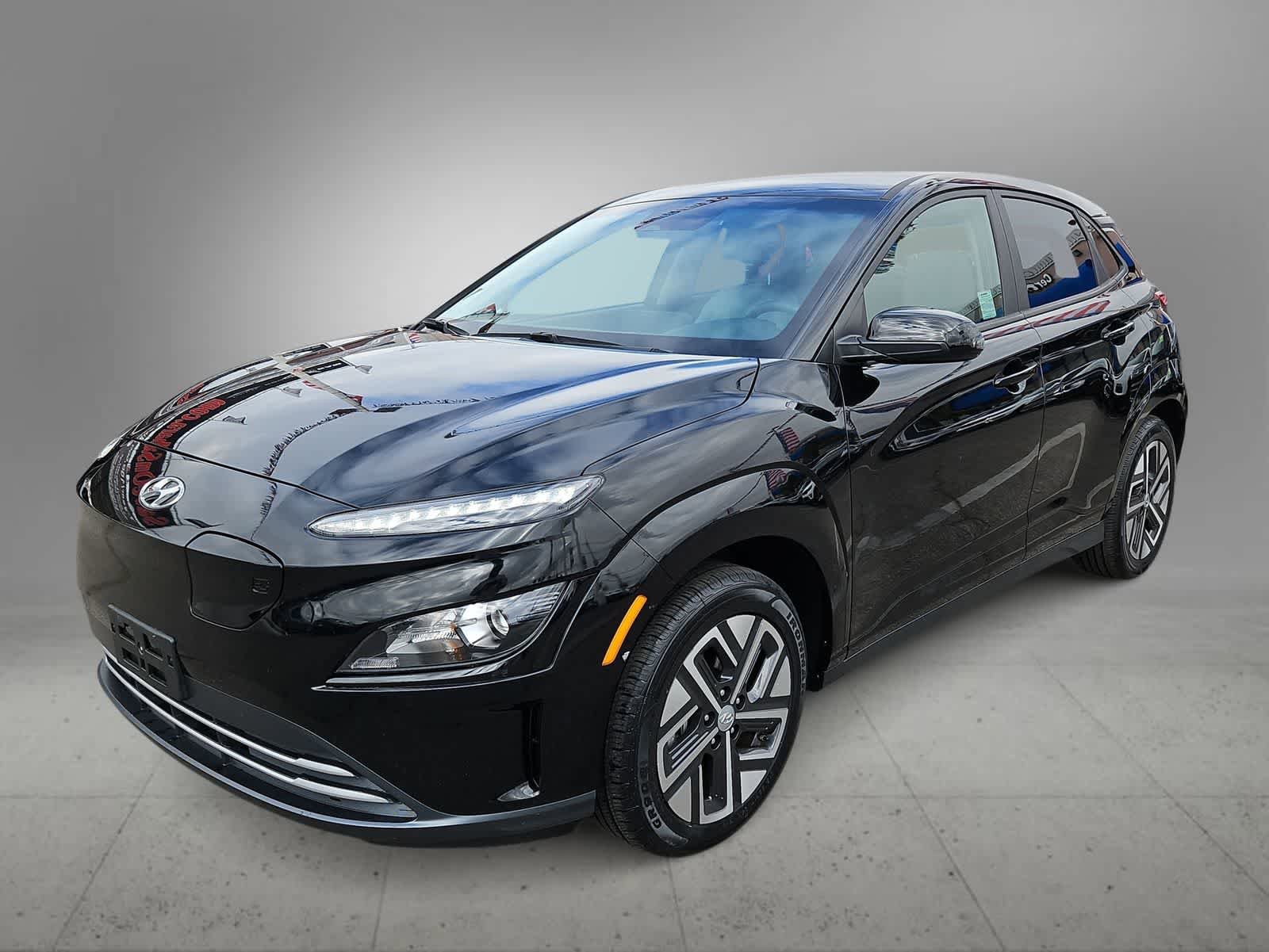 Used 2023 Hyundai Kona SE FWD image 5