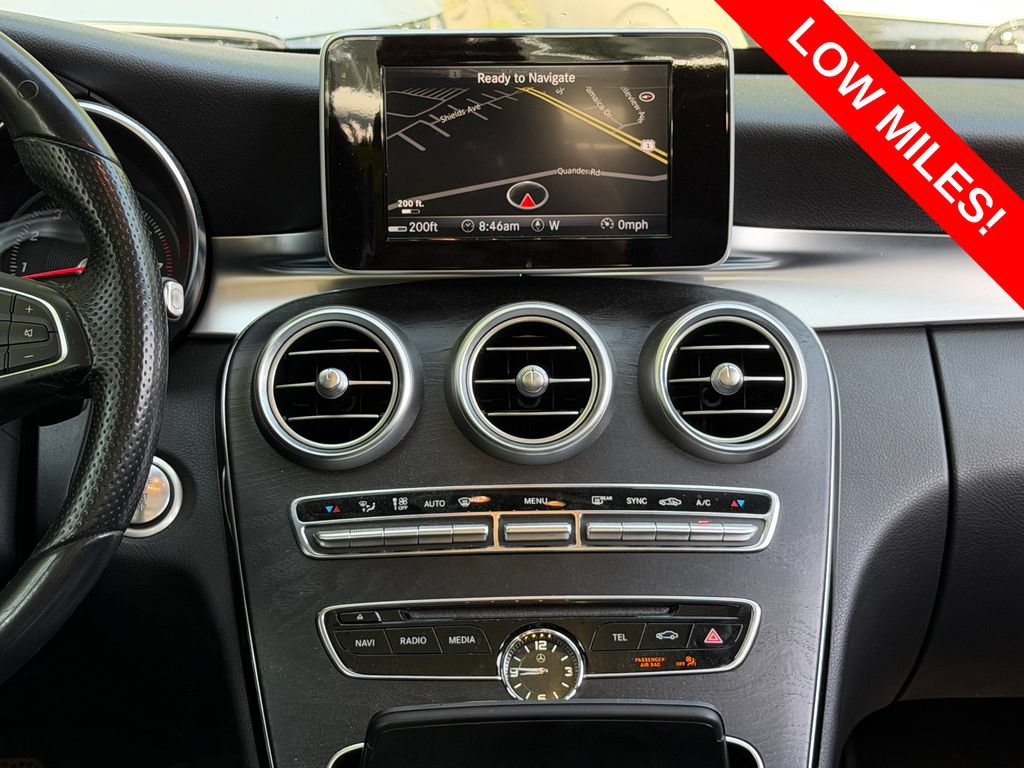 Used 2015 Mercedes-Benz C 300 4MATIC Sedan image 12