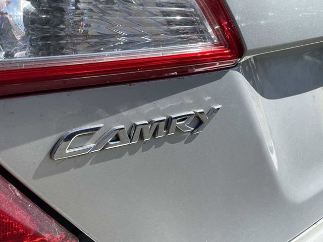 Used 2013 Toyota Camry SE image 9