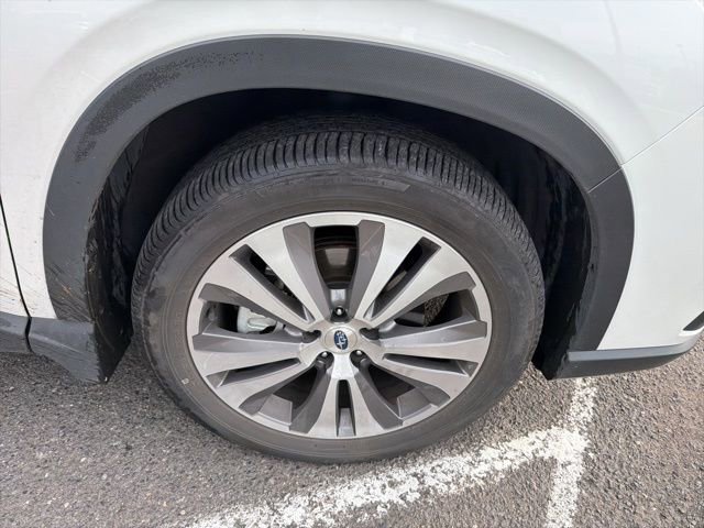 Used 2021 Subaru Ascent Limited w/ Technology Package image 16