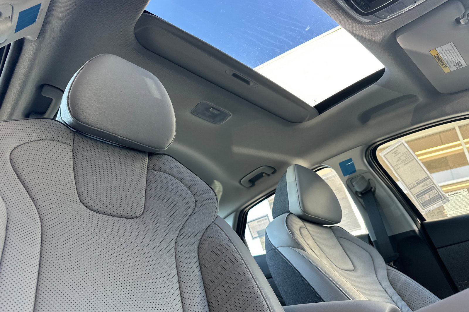 New 2026 Hyundai Elantra SEL Sport FWD image 15