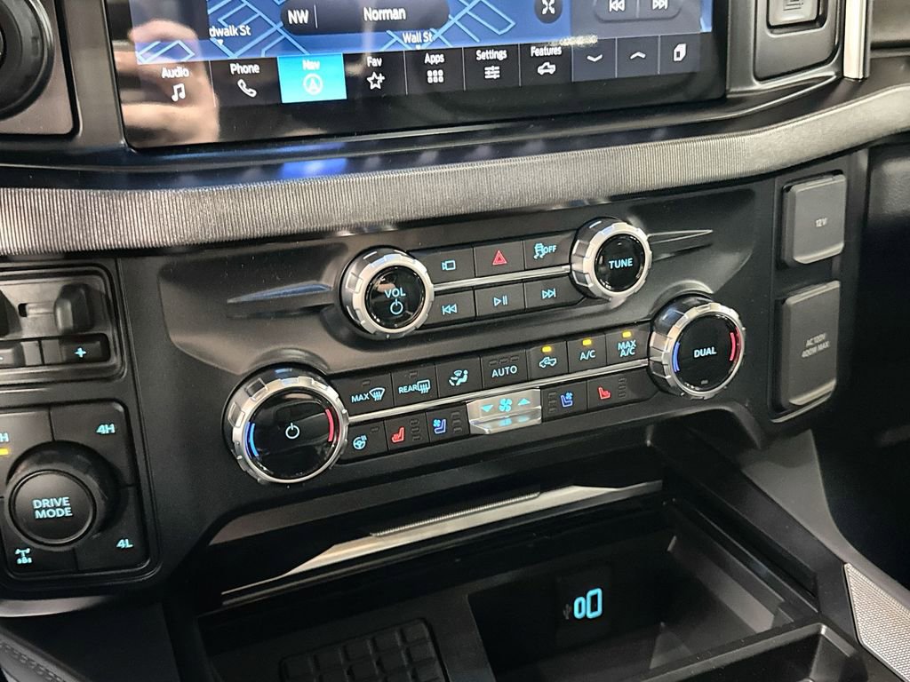 New 2026 Ford F250 Platinum w/ FX4 Off-Road Package image 22