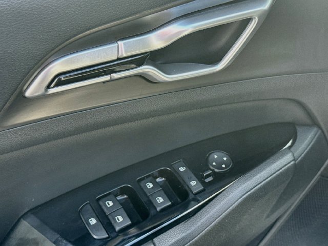 Used 2023 Kia Sportage EX FWD image 25