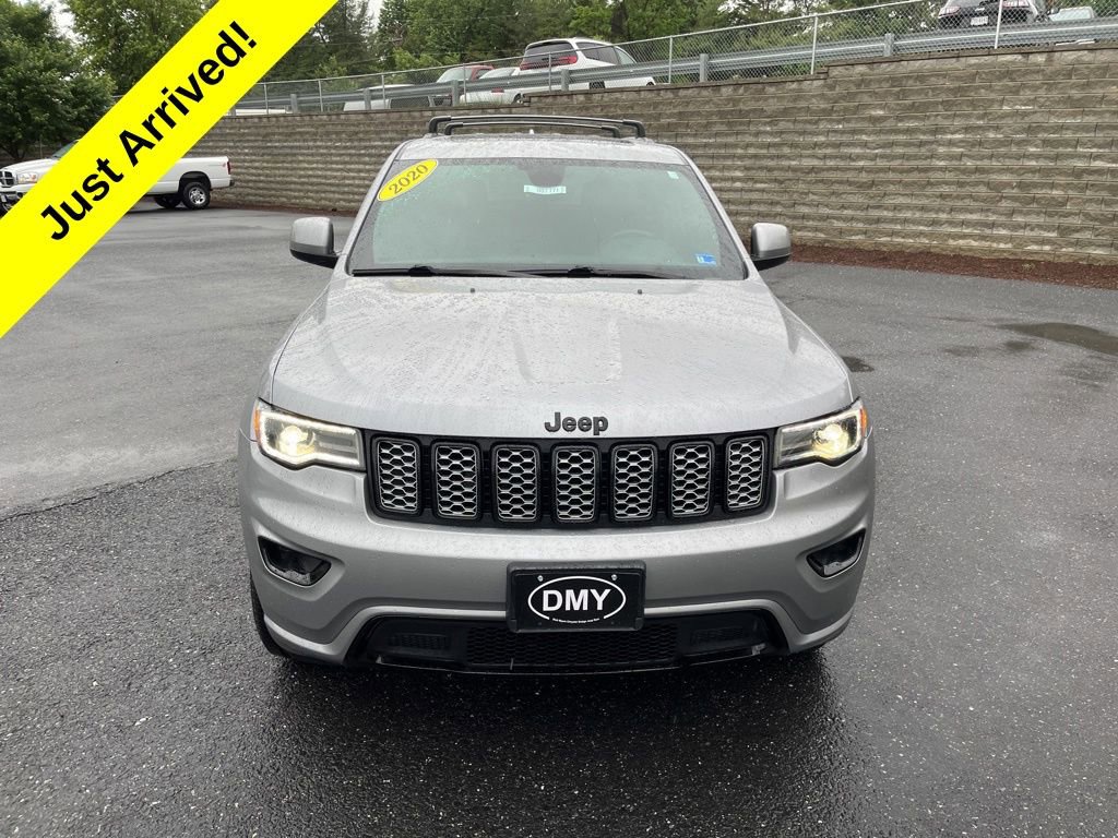 Used 2020 Jeep Grand Cherokee Altitude AWD/4WD image 6